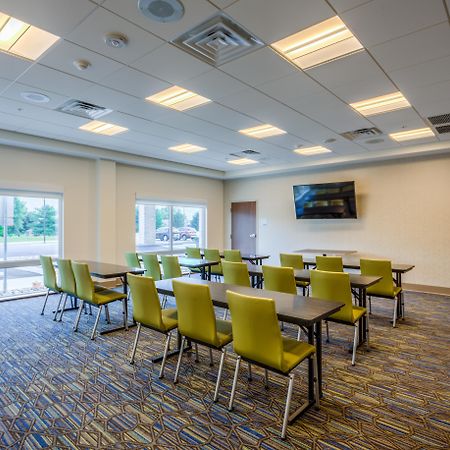 Holiday Inn Express & Suites Reedsville - State Coll Area, An Ihg Hotel Eksteriør bilde