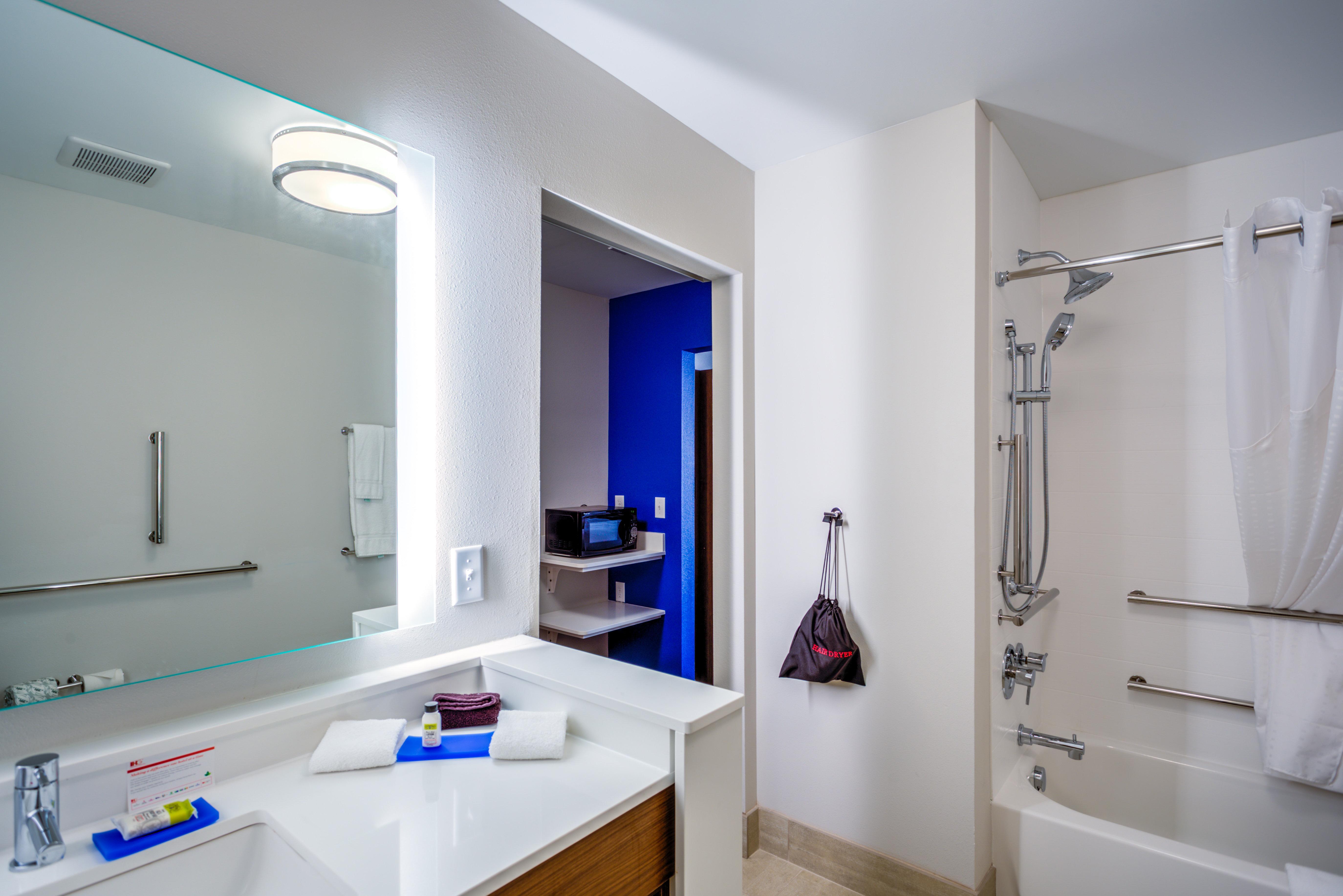 Holiday Inn Express & Suites Reedsville - State Coll Area, An Ihg Hotel Eksteriør bilde
